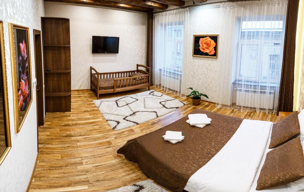 Apartments "The Cultural Capital" Vip 리비프 외부 사진